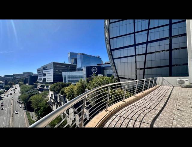 3 BEDROOM PROPERTY TO RENT IN SANDTON CENTRAL